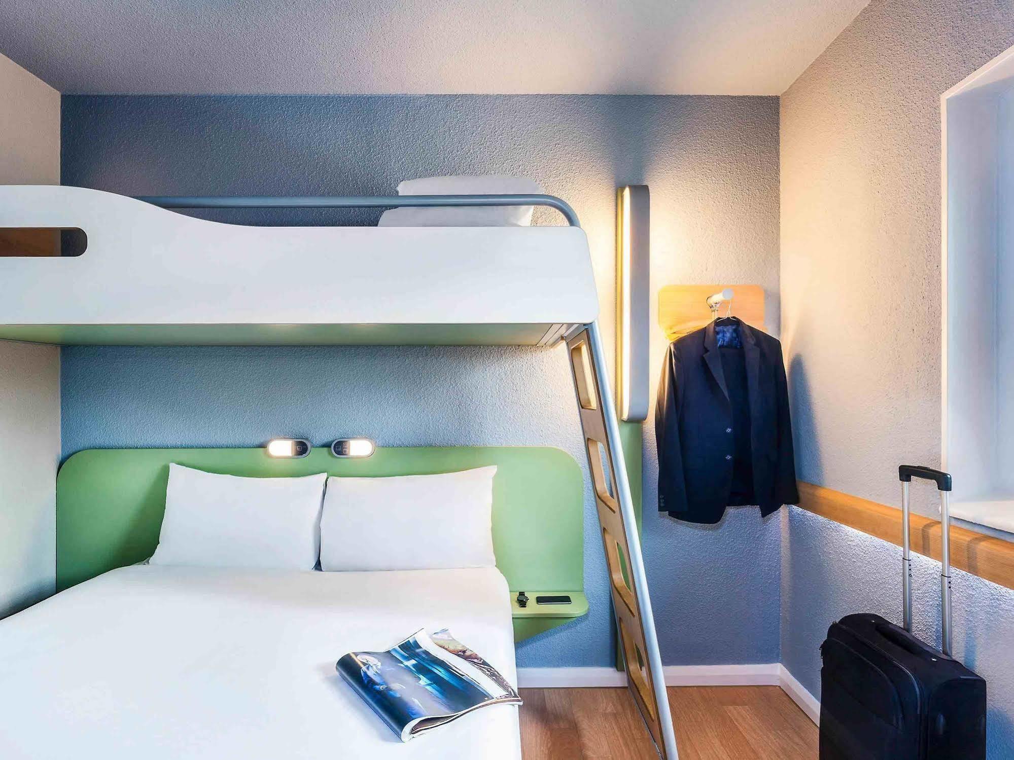Ibis Budget Cergy St Christophe Exteriér fotografie