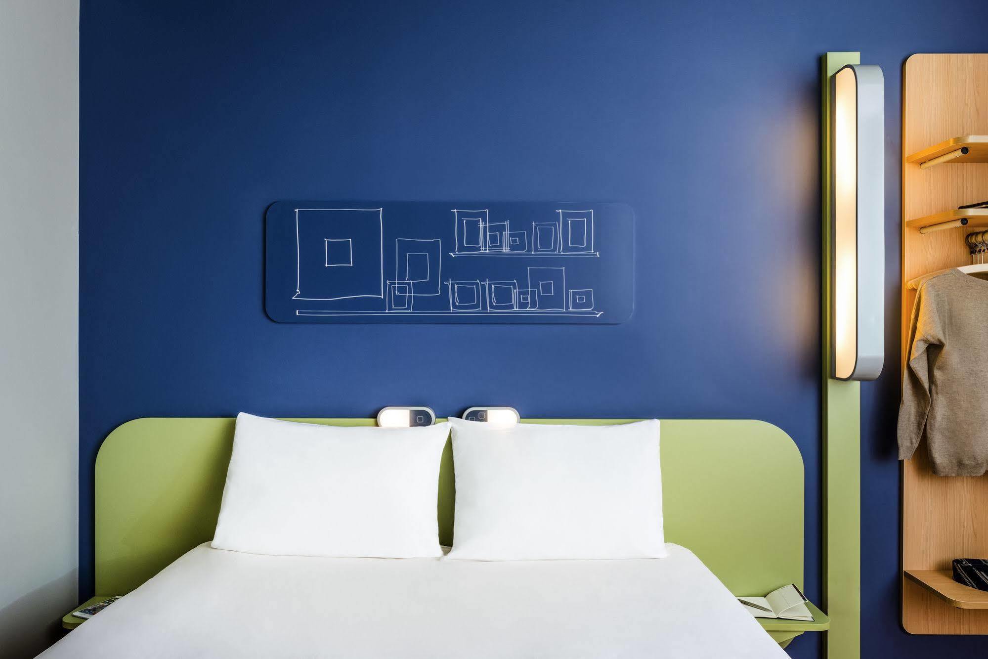 Ibis Budget Cergy St Christophe Exteriér fotografie
