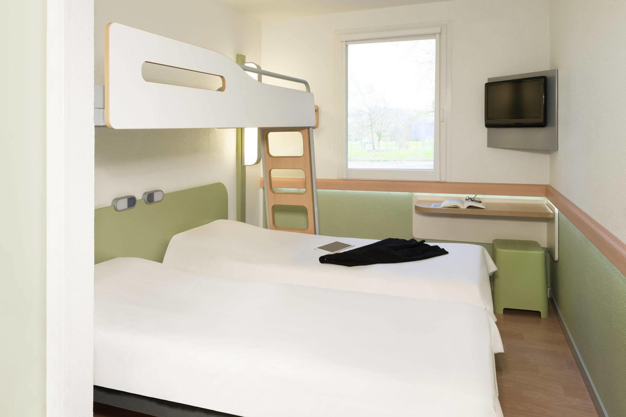 Ibis Budget Cergy St Christophe Exteriér fotografie